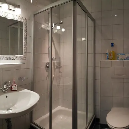 Haus Falke Apartman *